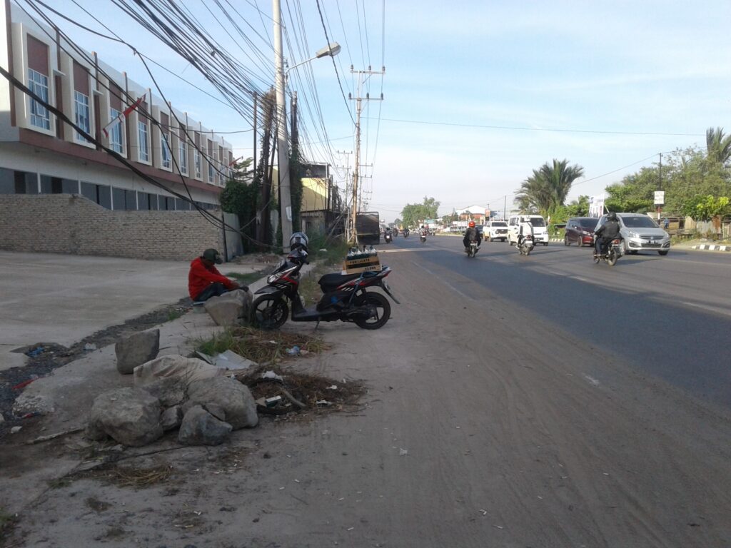 Hilir Mudik Handil Bakti