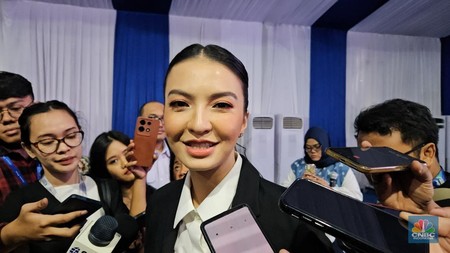 Raline Shah Dilantik Jadi Staf Khusus Edukasi Digital