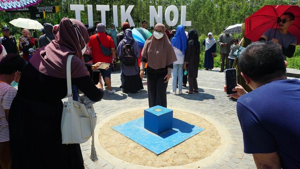 Wisatawan di IKN:  Seperti Singapura Tapi Aneh dan Sepi