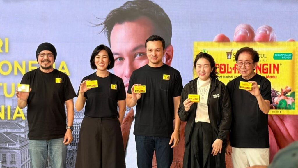 Sido Muncul Gandeng Nicholas Saputra, Jadi Bintang Iklan Tolak Angin “Dari Indonesia untuk Dunia”